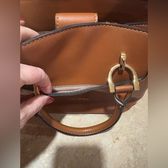 London Fog Brown 4 Compartment Handbag - Picture 6 of 16
